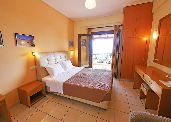 Panorama Aparthotel Kala Nera